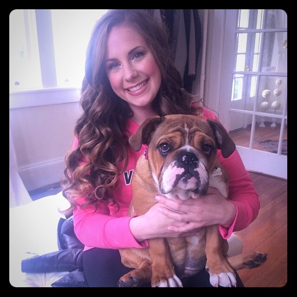 Meet your Posher, Ashley. - Picture 1 of 1